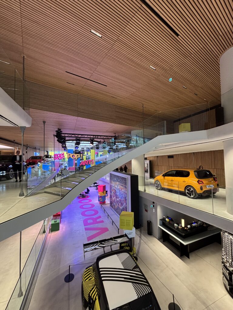 Le Défilé Renault - Retail Tour - Lemens & Partners