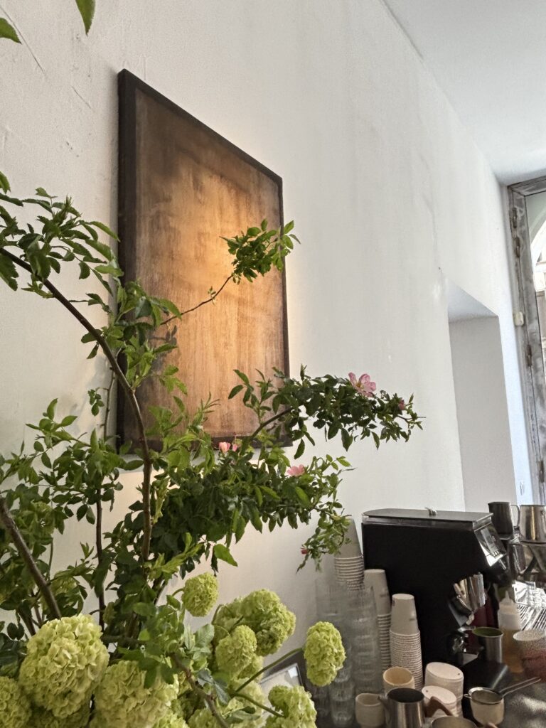 massimo-dutti-popup-mobilier-design-galerie