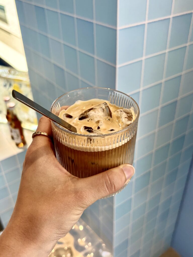 nespresso-cold-coffee-pop-up-adyen-amsterdam
